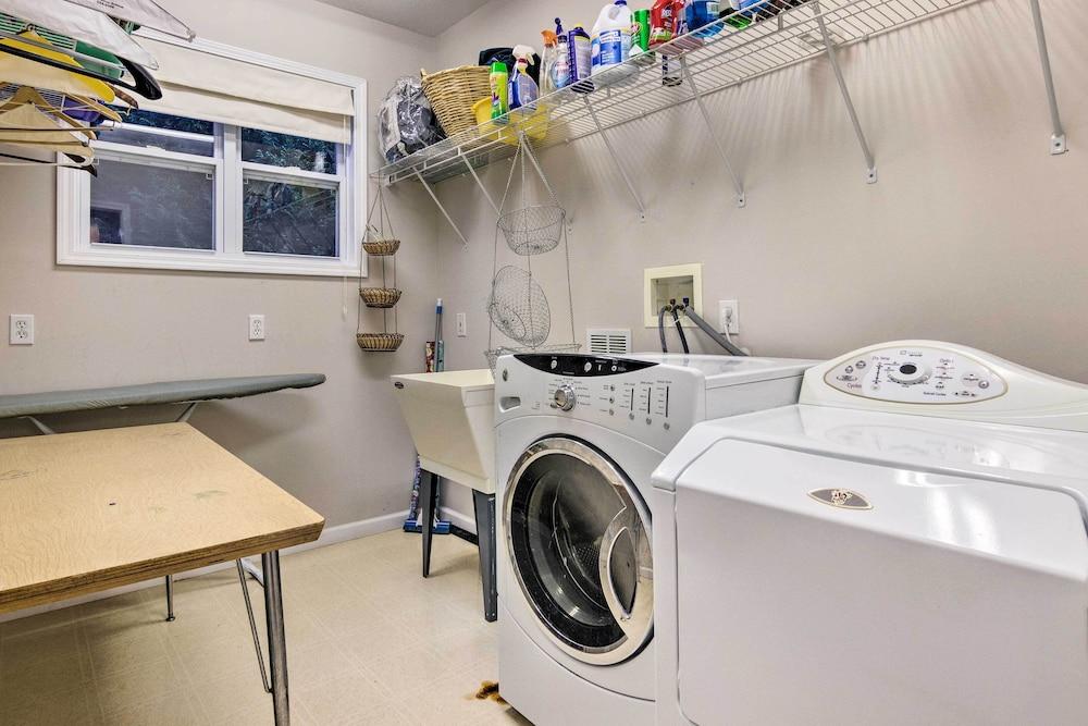 Expansive Asheville Area Home w/ Hot Tub & Views