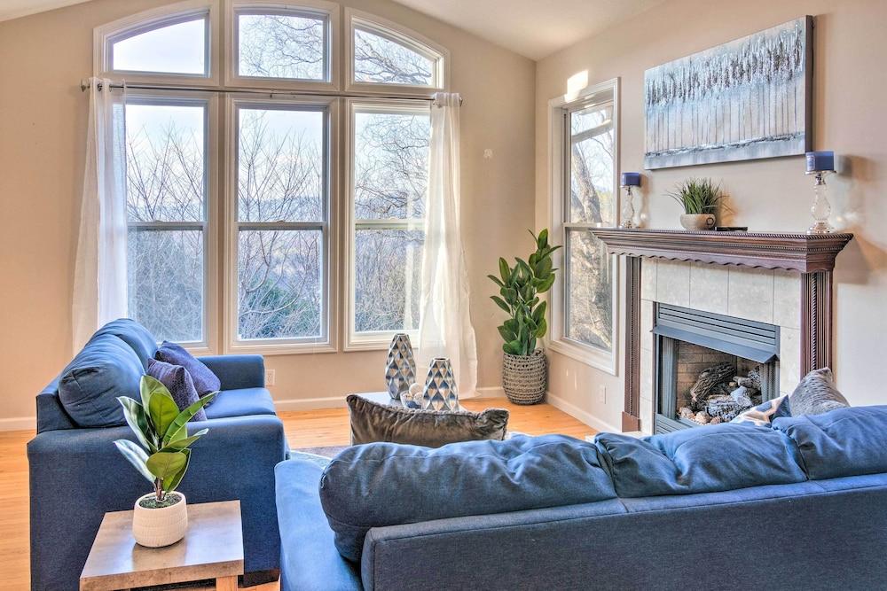 Expansive Asheville Area Home w/ Hot Tub & Views