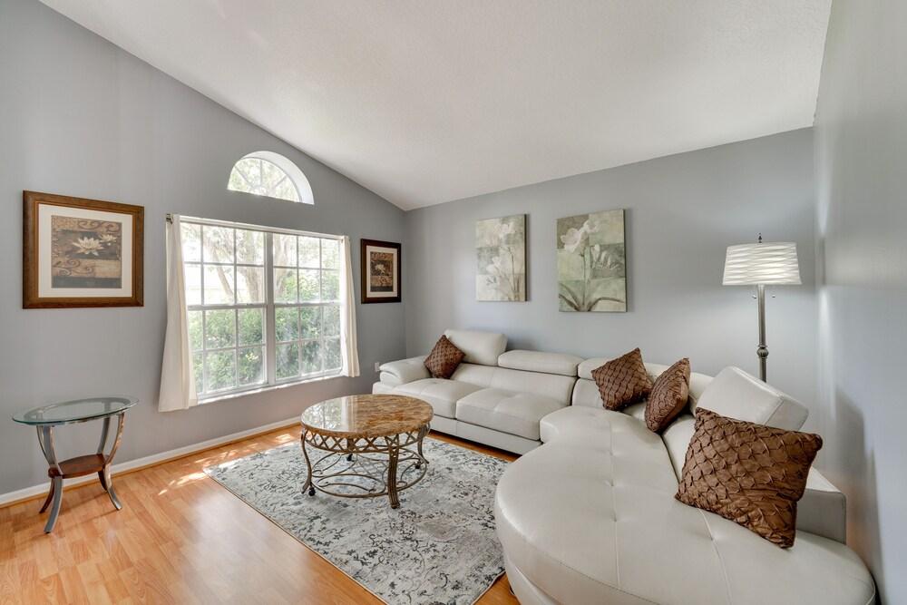 Chic Davenport Vacation Rental w/ Private Pool