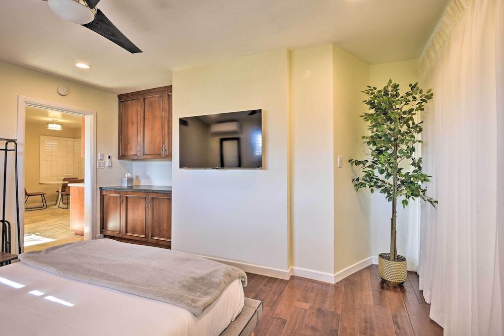 Los Angeles Suite ~ 12 Mi From Downtown!