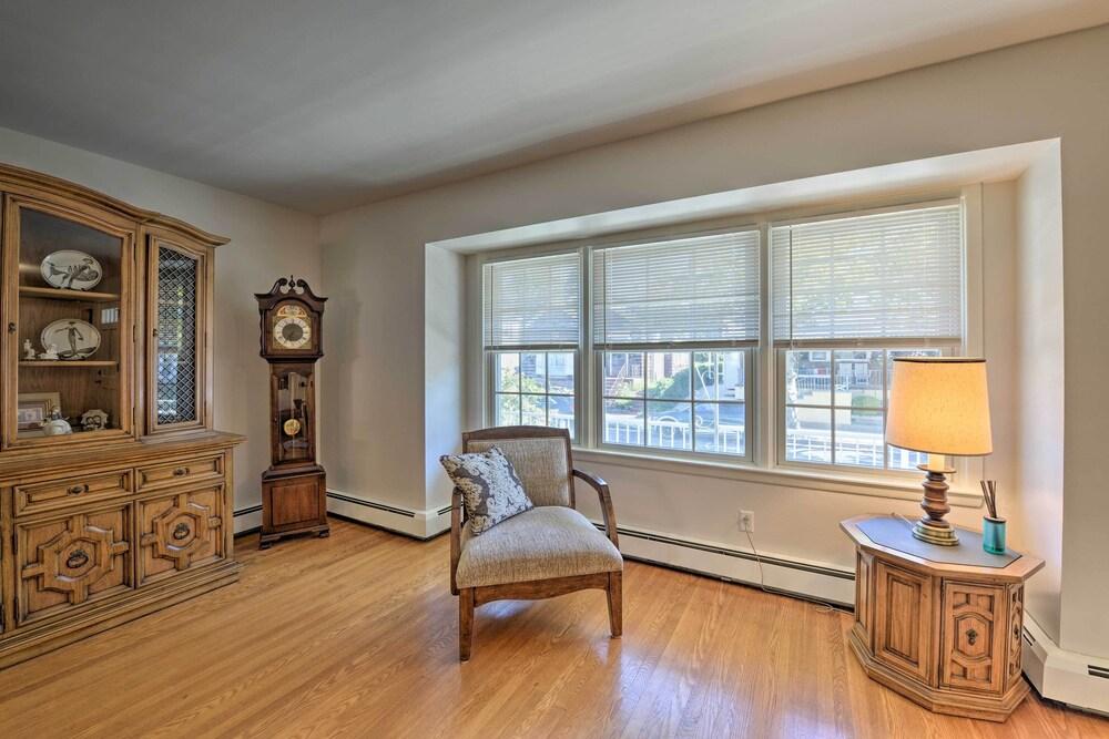 Central Margate City House - Walk to Beach!