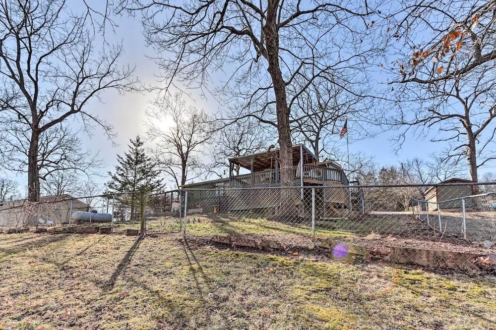 Pet-friendly Flemington Home w/ Lake Access!