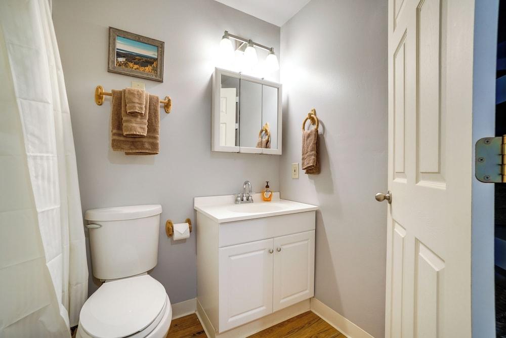 Convenient Kenai Apt - 3 Mi to Beach & Fishing