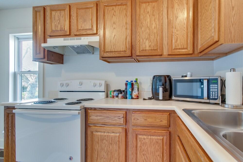 Upper-level Bloomington Apartment Near ISU Campus