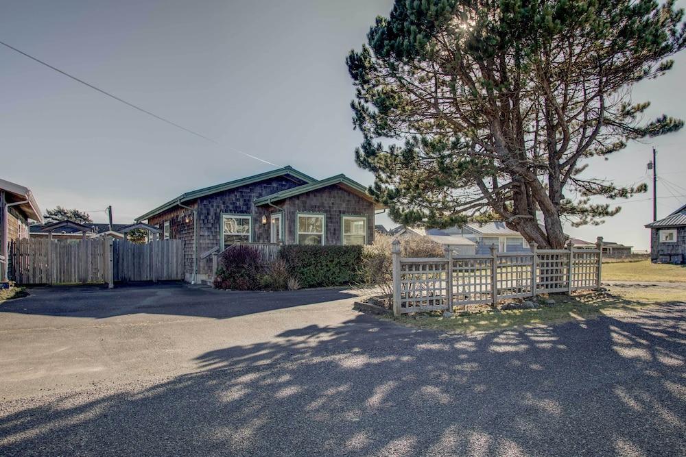 Chic 'summer House Cottage' Walk to Ocean!