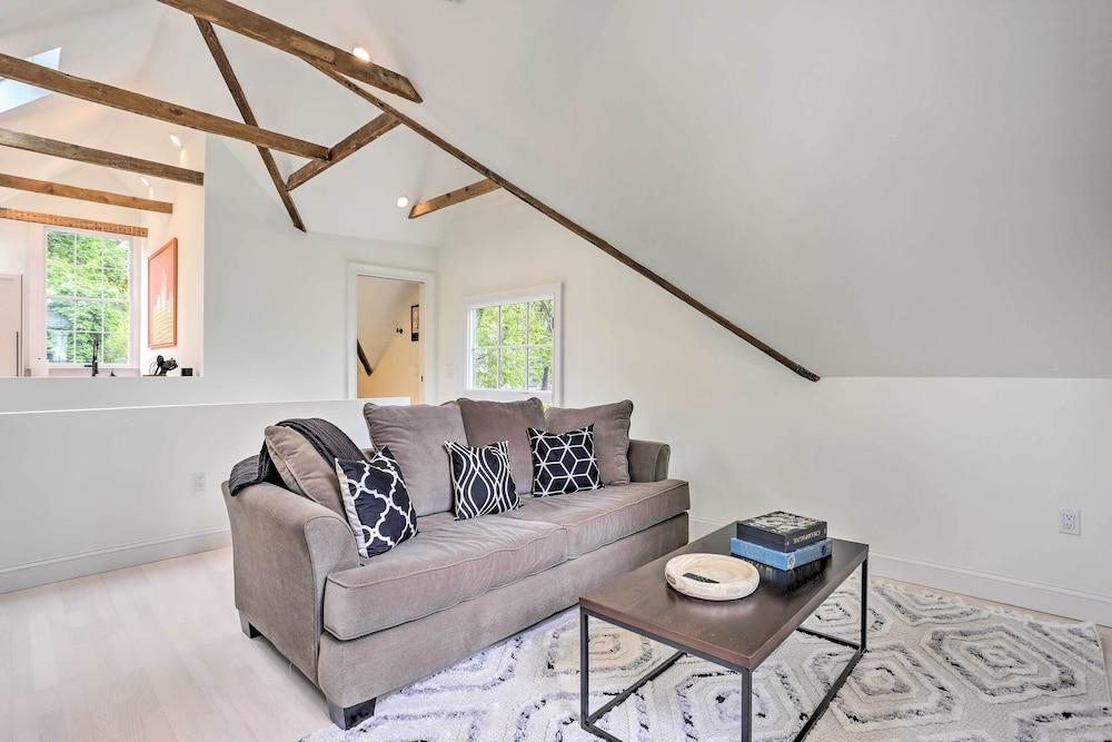 Renovated Glen Ridge Studio - WFH Friendly!