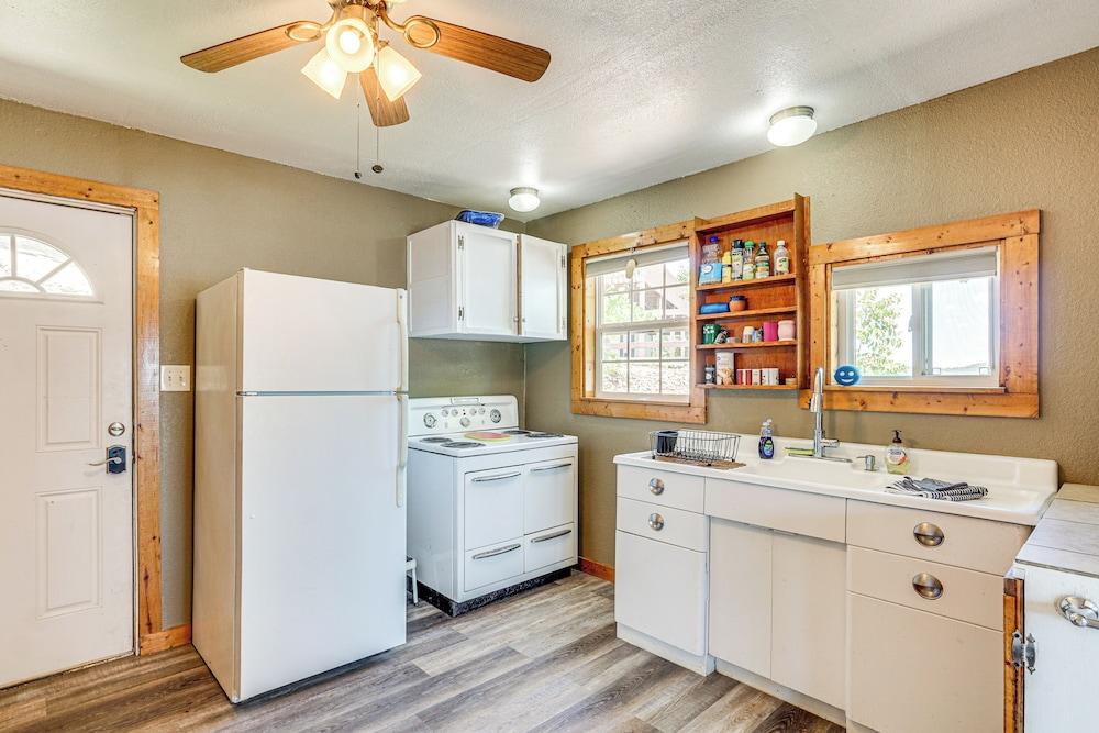 Lakefront Ozark Cottage: Deck w/ Covered Dock!