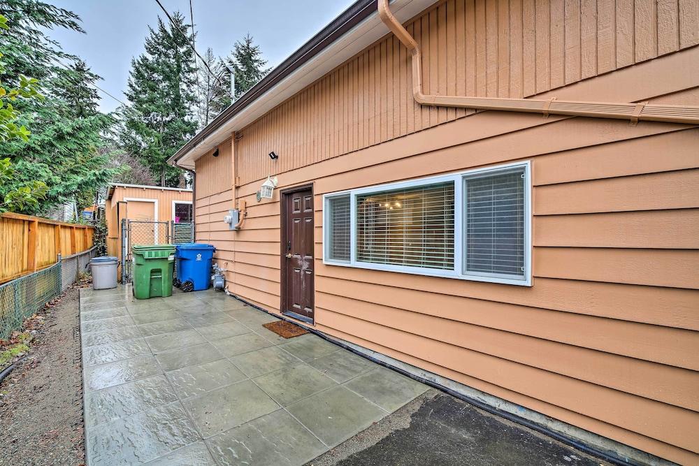 New! Modern & Cozy Auburn Hideaway w/ Loft