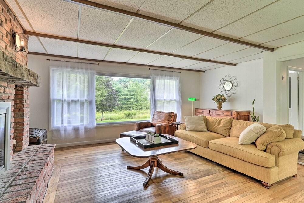 Spacious Sullivan County House w/ Fire Pit