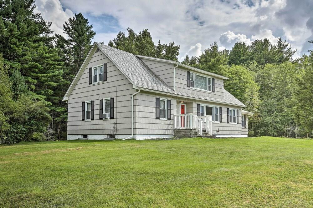 Spacious Sullivan County House w/ Fire Pit