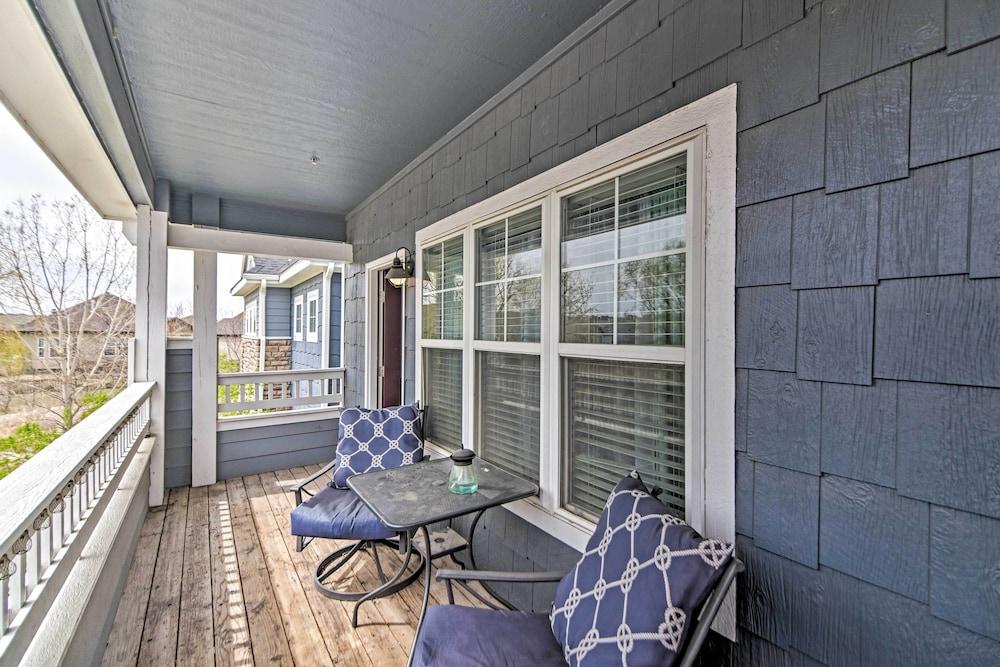 Stylish Windsor Townhome w/ Balcony + Golf!