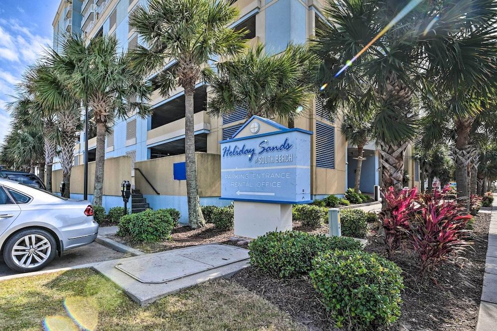 Oceanfront Myrtle Beach Condo w/ Pool Access