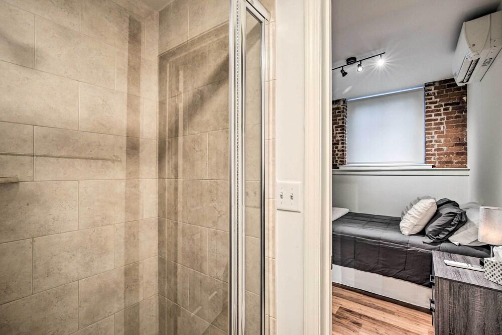 Cozy Norwalk Studio ~ 3 Mi to Beach!