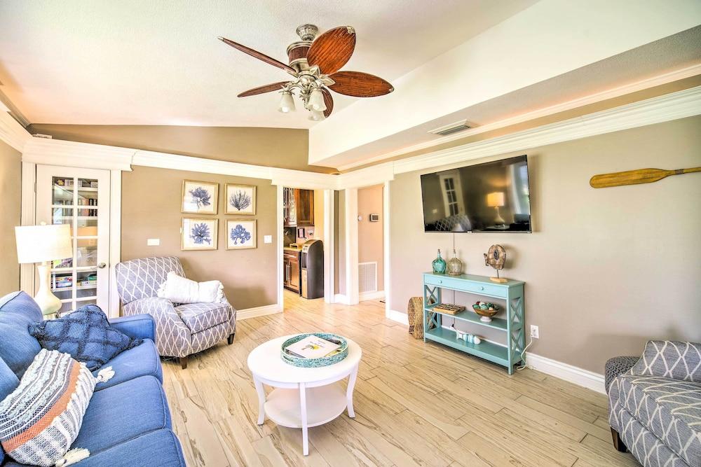 Bright Melbourne Beach Escape w/ Private Pool