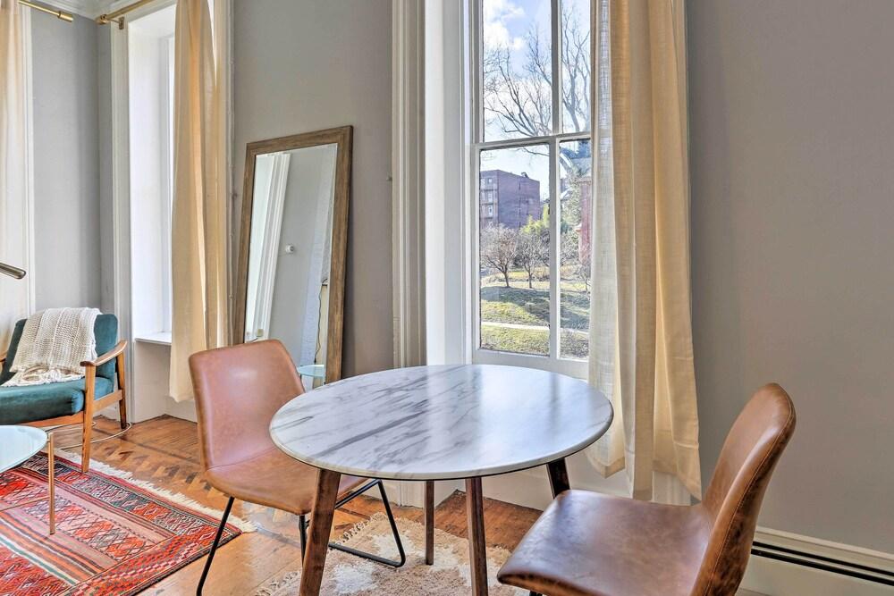 Historic Hudson Valley Apartment: River View!