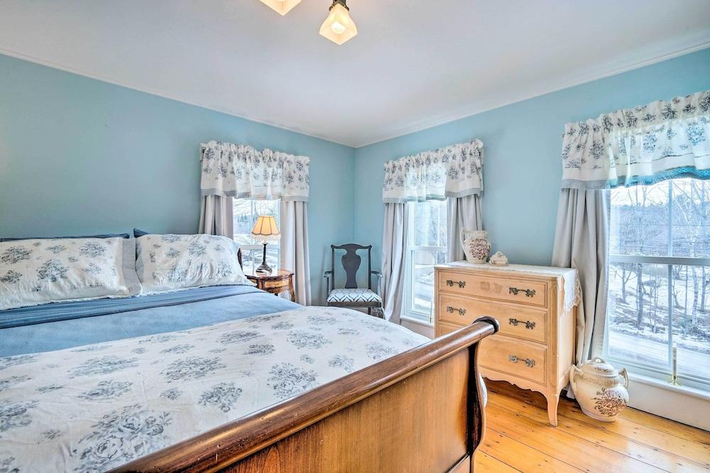 Historic Mount Holly Vacation Rental