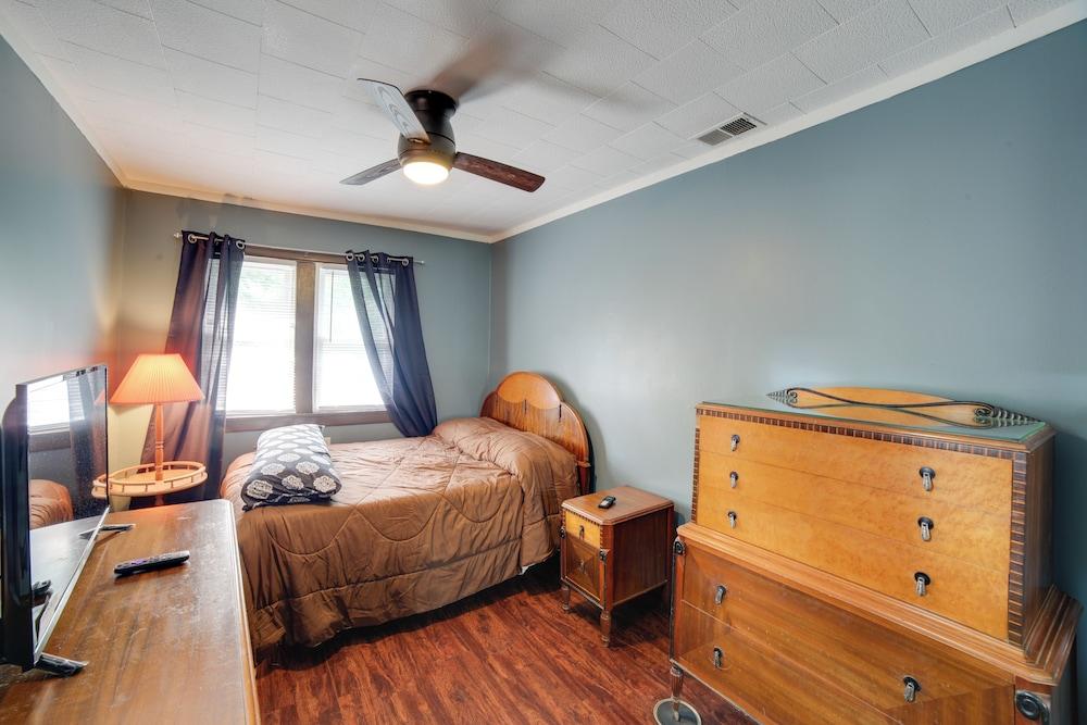 Riverside Niles Retreat w/ Fire Pit & Grill!