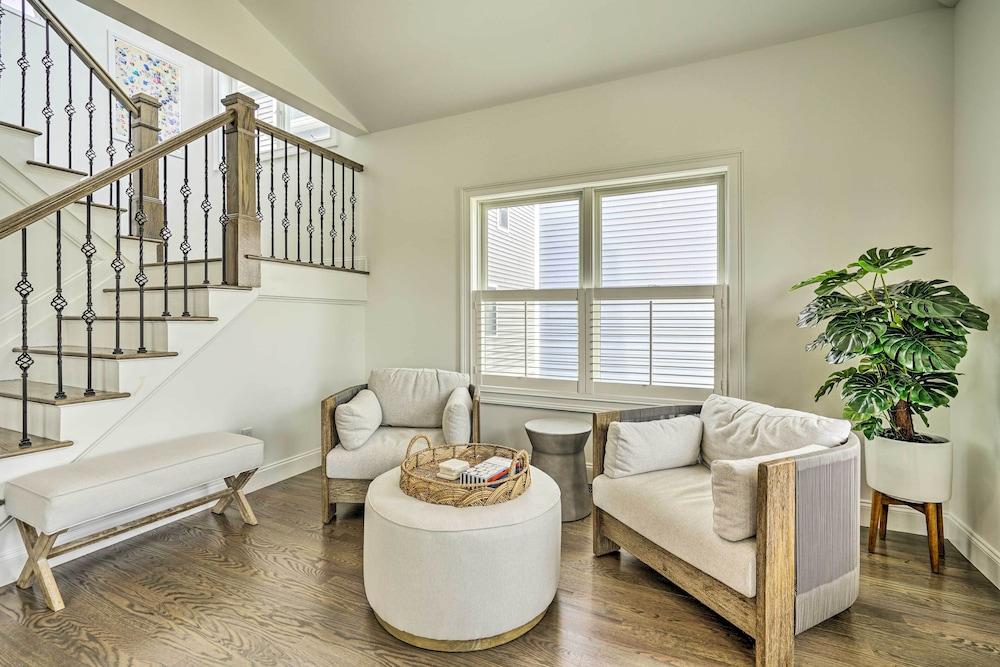 New Jersey Home w/ Smart TVs & Patio