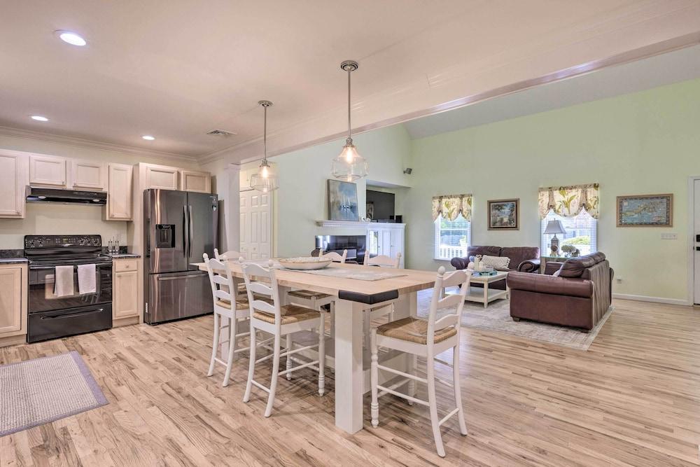 Classy Getaway w/ Deck & Yard < 1 Mi to Beach