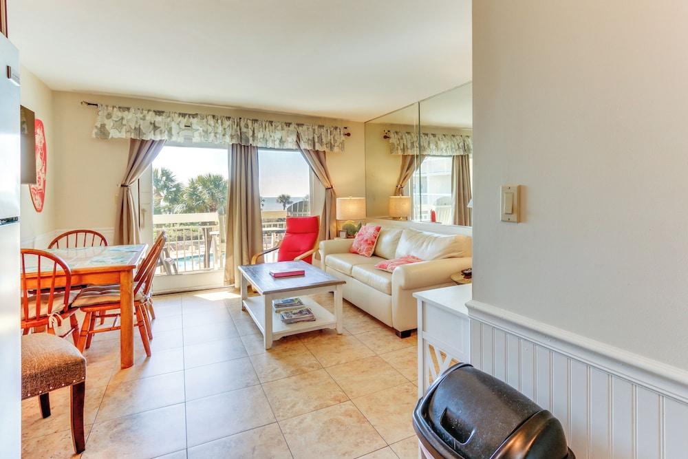 Ocean-view Balcony: Beachfront Hilton Head Condo