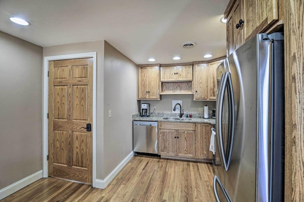 Cozy Damascus Apartment w/ Great Views!