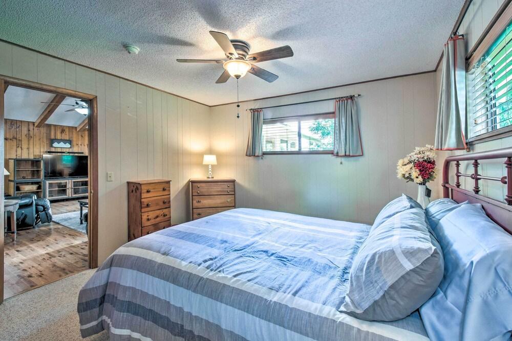 Hayesville Home 'clair De Lune' w/ Fire Pit!