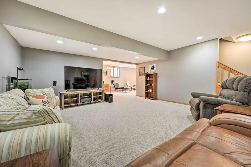 Spacious Fort Wayne Home w/ Yard + Gas Grill!