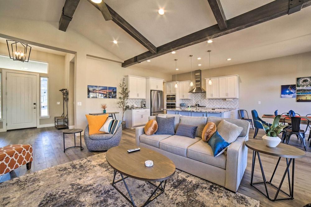 Chic Carson City Home: Hike, Golf, Ski + More!