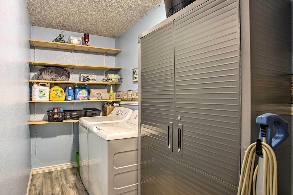 Cedar Creek Reservoir Home w/ Private Boat Launch!