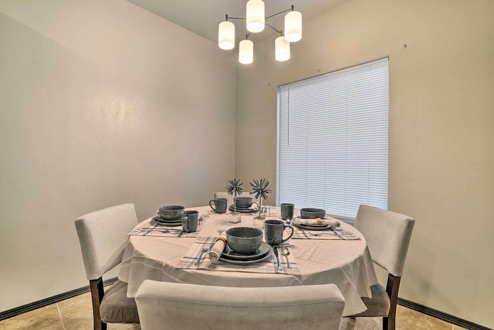 Spacious El Paso Apt, 6 Mi to Downtown!