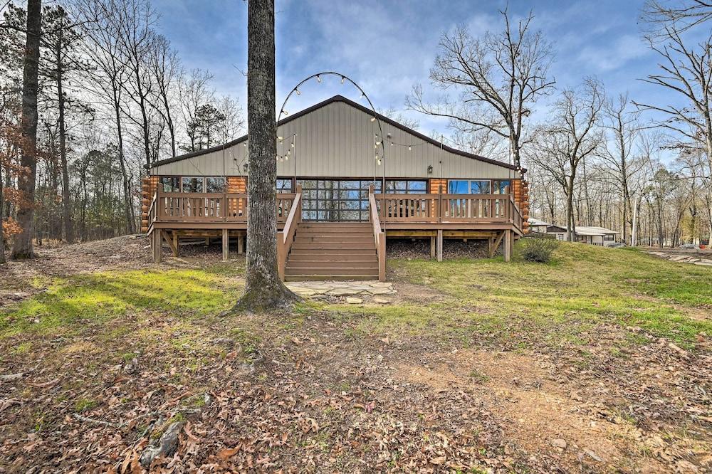 'hidden Oaks' Broken Bow Vacation Rental, Pets OK!