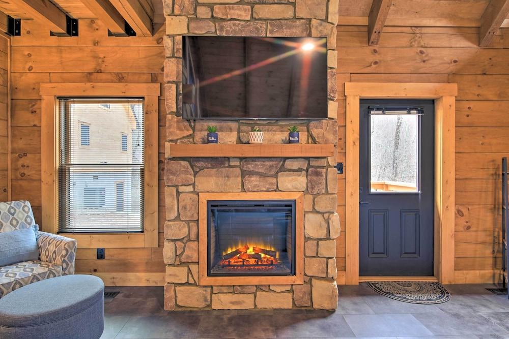 Refreshing Sevierville Vacation Rental!