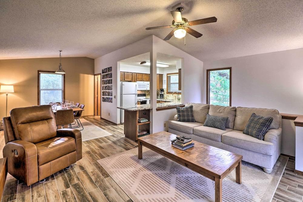 Private Riverfront Home on the White River!