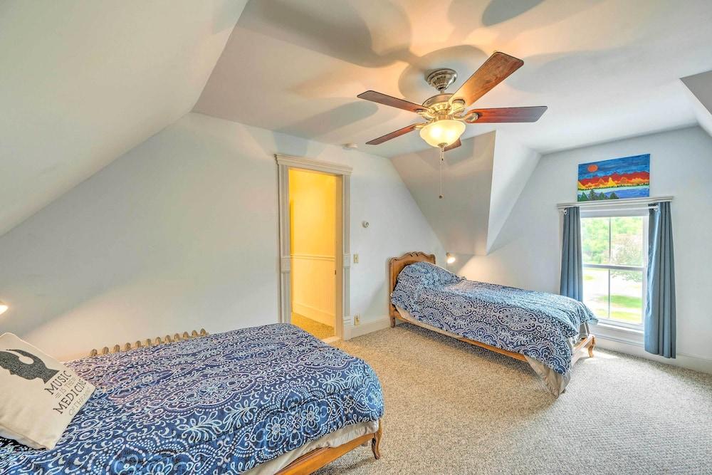 Rustic & Historic Guildhall Farmhouse w/ Fire Pit!