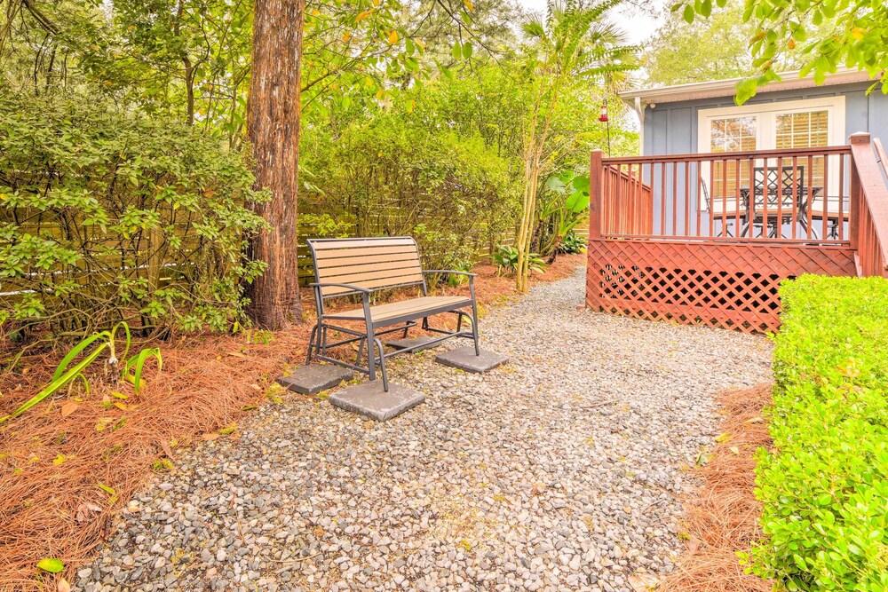 'midtown Garden Cottage' w/ Backyard Garden!