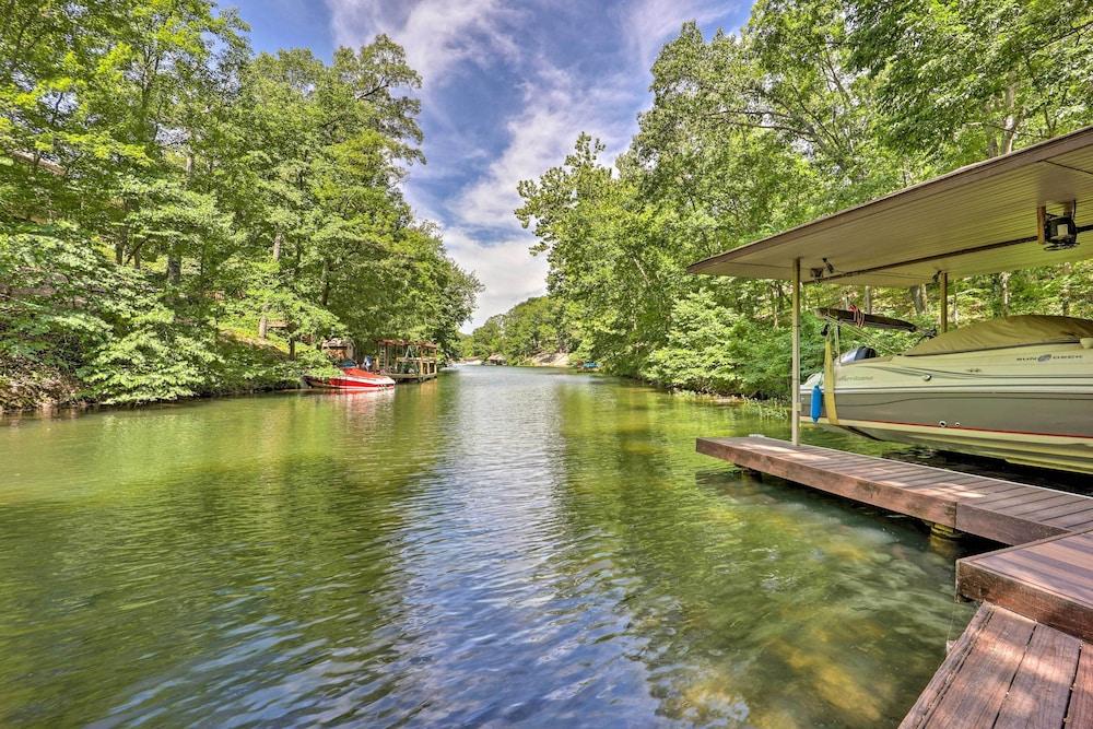 Lakefront Getaway w/ Private Dock & Kayaks!