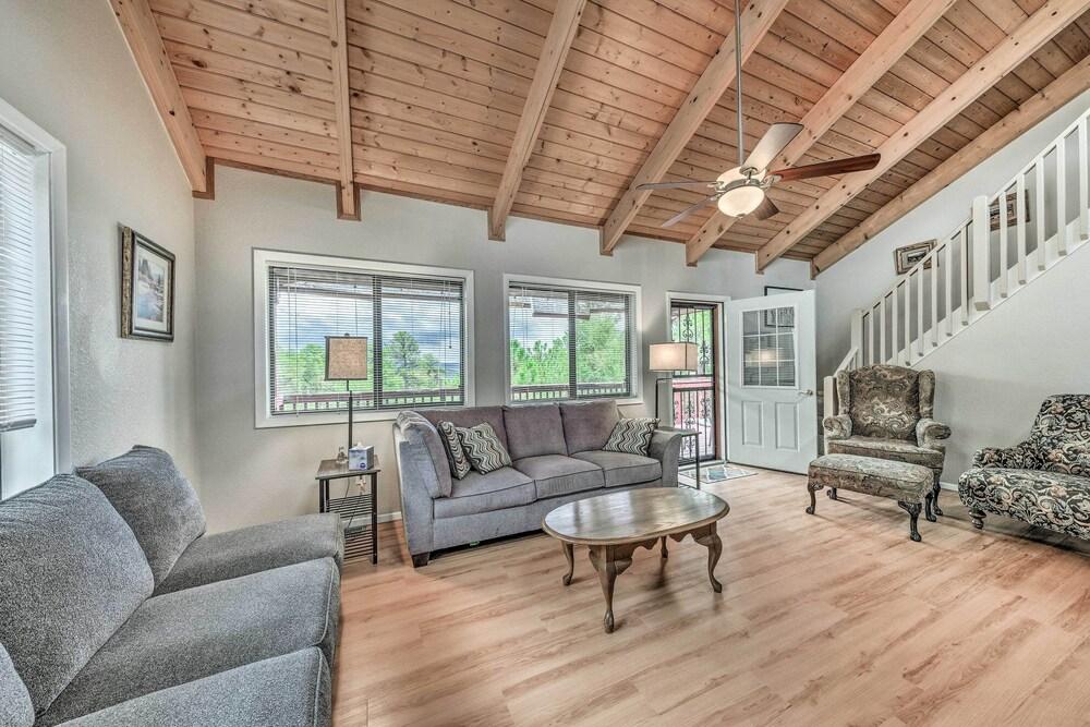 Mountainside Ruidoso Home w/ Deck & Grill