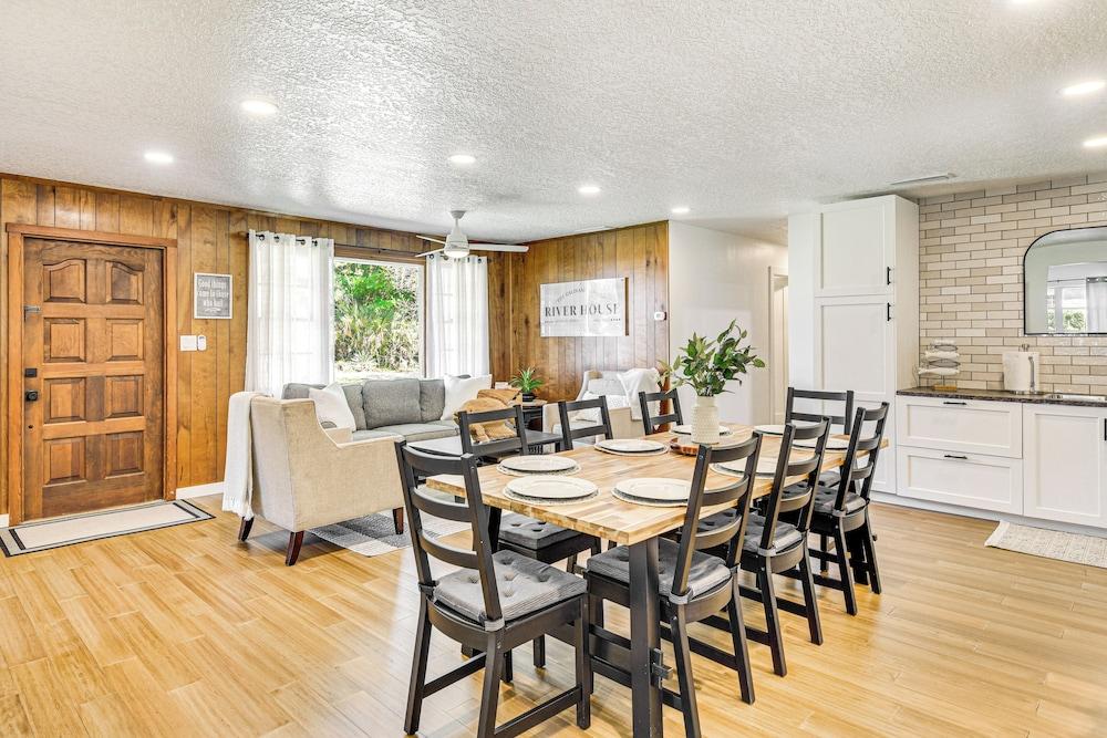 Charming Canalfront Retreat w/ Double Boat Slip!