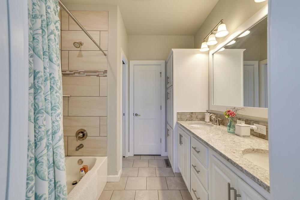 4 Mi to Granby Ranch: Home w/ Mtn Views