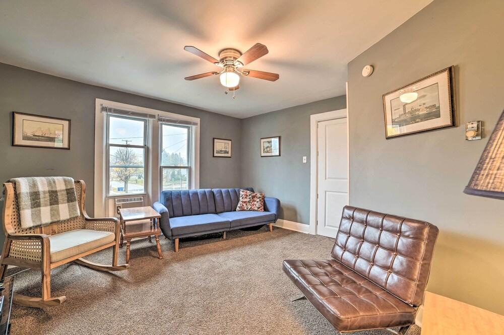 Manistee House w/ Deck, Fire Pit & Sunroom!