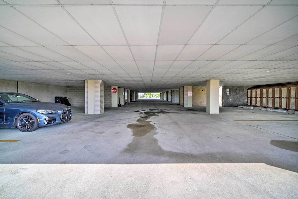 Welcoming Brigantine Condo w/ Ocean Views!