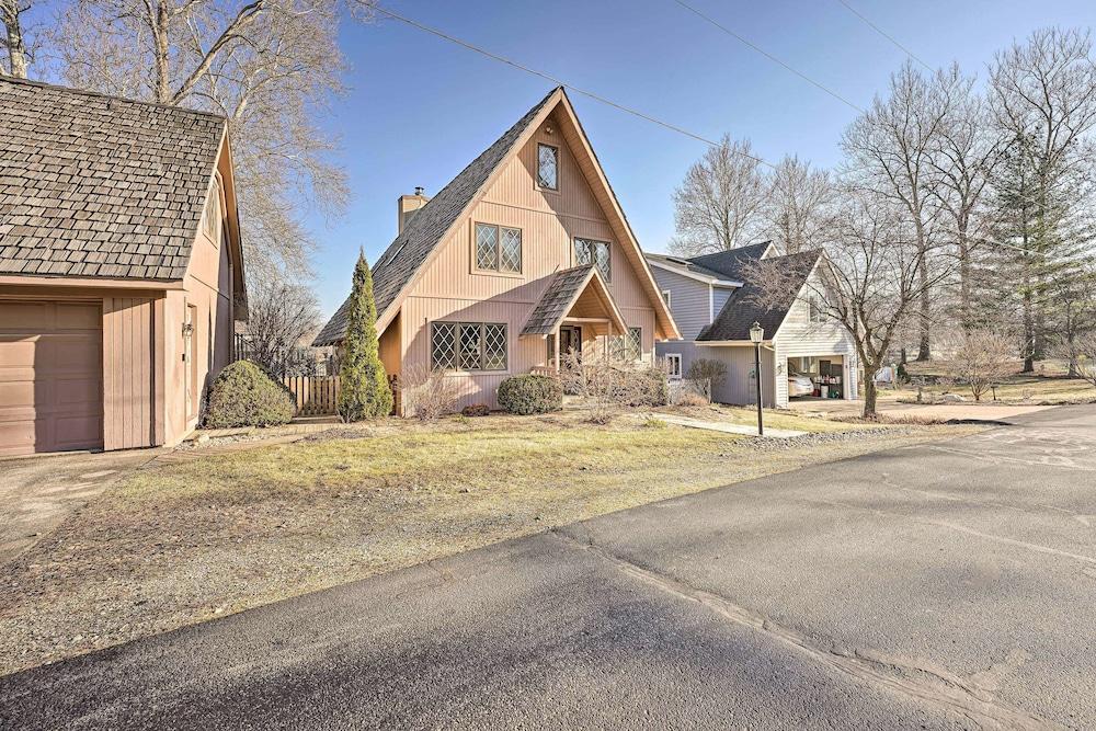 Spacious Syracuse Getaway w/ Waterfront Deck!