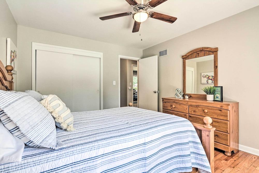 Charming Springfield Home w/ Private Backyard