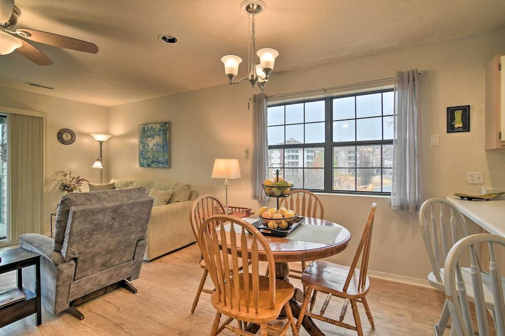 Branson Getaway ~ 7 Mi to Silver Dollar City!