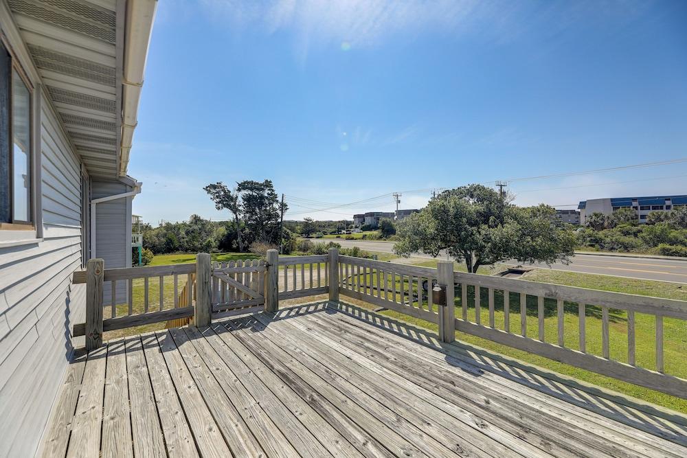Atlantic Beach Home By Fort Macon State Park