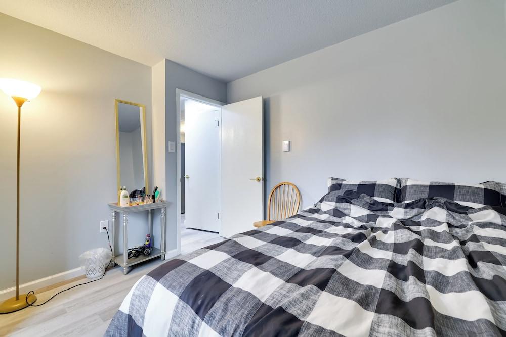 8 Mi to Tobyhanna State Park: Poconos Home!