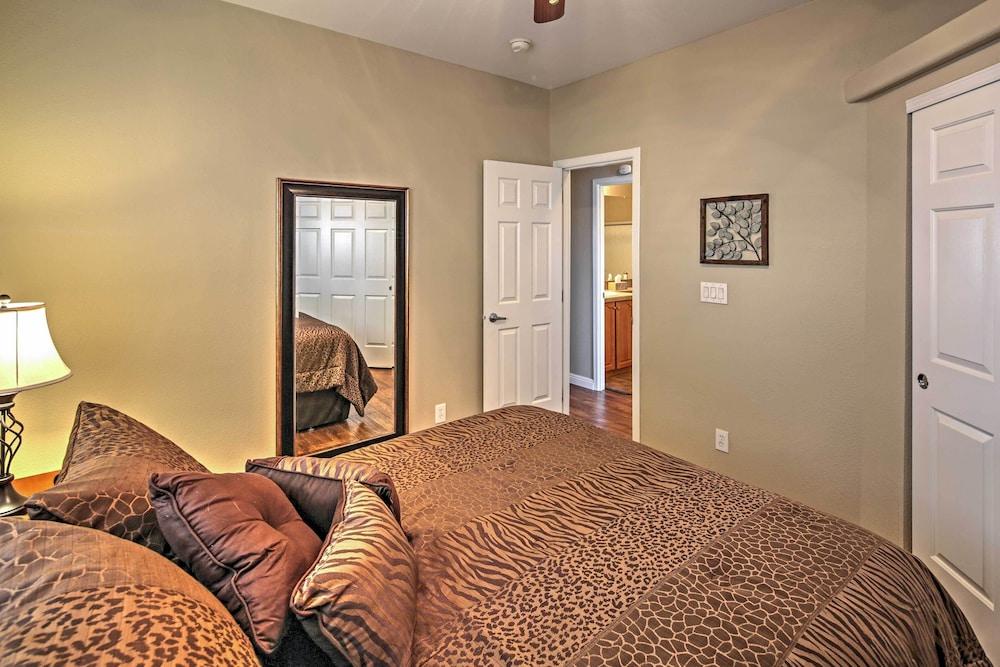 River's Edge Golf Condo w/ Beach Access + Patio!