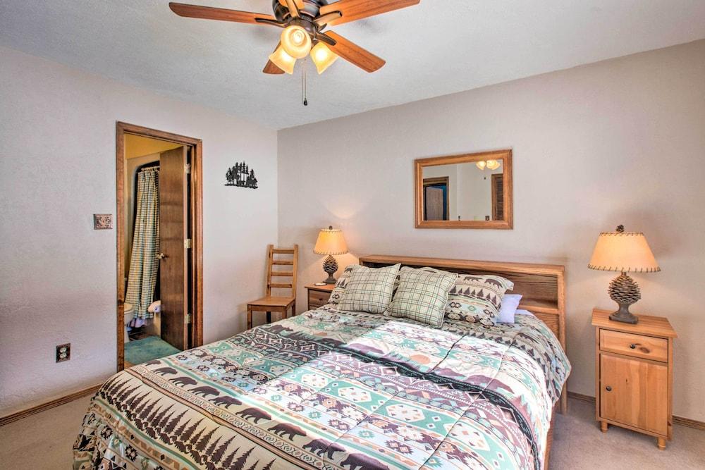 Serene Angel Fire Cabin w/ Community Pools!