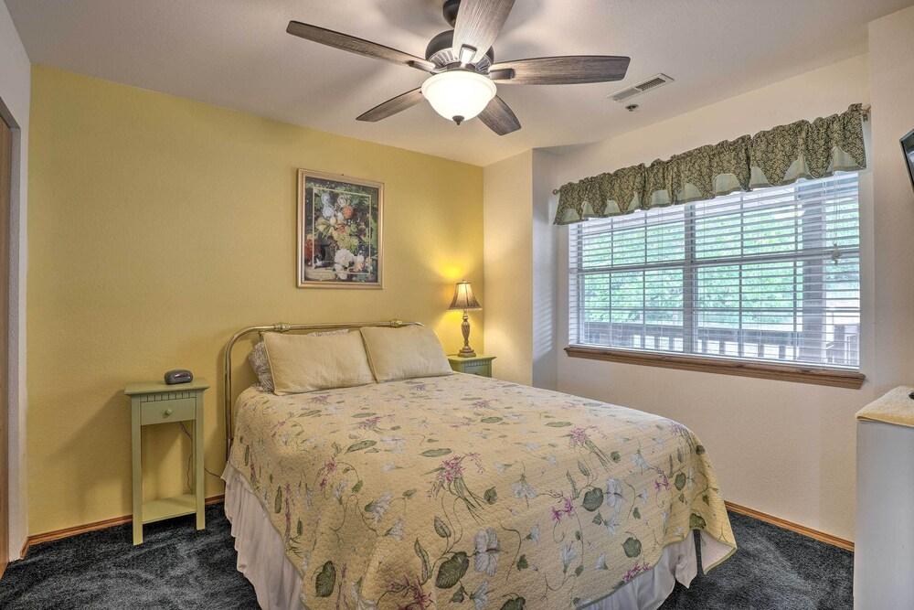 Branson Condo < 1 Mi to Silver Dollar City!