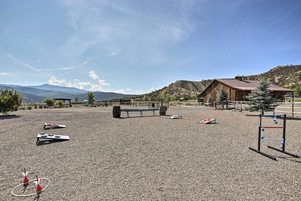 Montrose Barndominium on 7 Acres With Views!